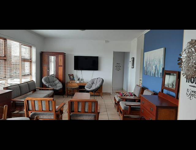 2 BEDROOM HOUSE RENTED IN BEACHVIEW